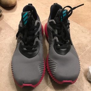 Adidas alphabounce shoes